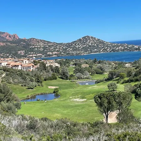 Vue Imprenable Sur La Saint-Raphaël
